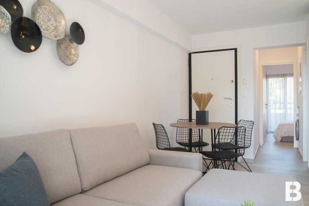 Apartamento Sia Mare Kalivia Thorikou Exterior foto