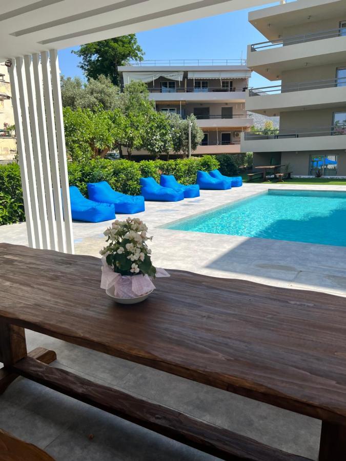 Apartamento Sia Mare Kalivia Thorikou Exterior foto